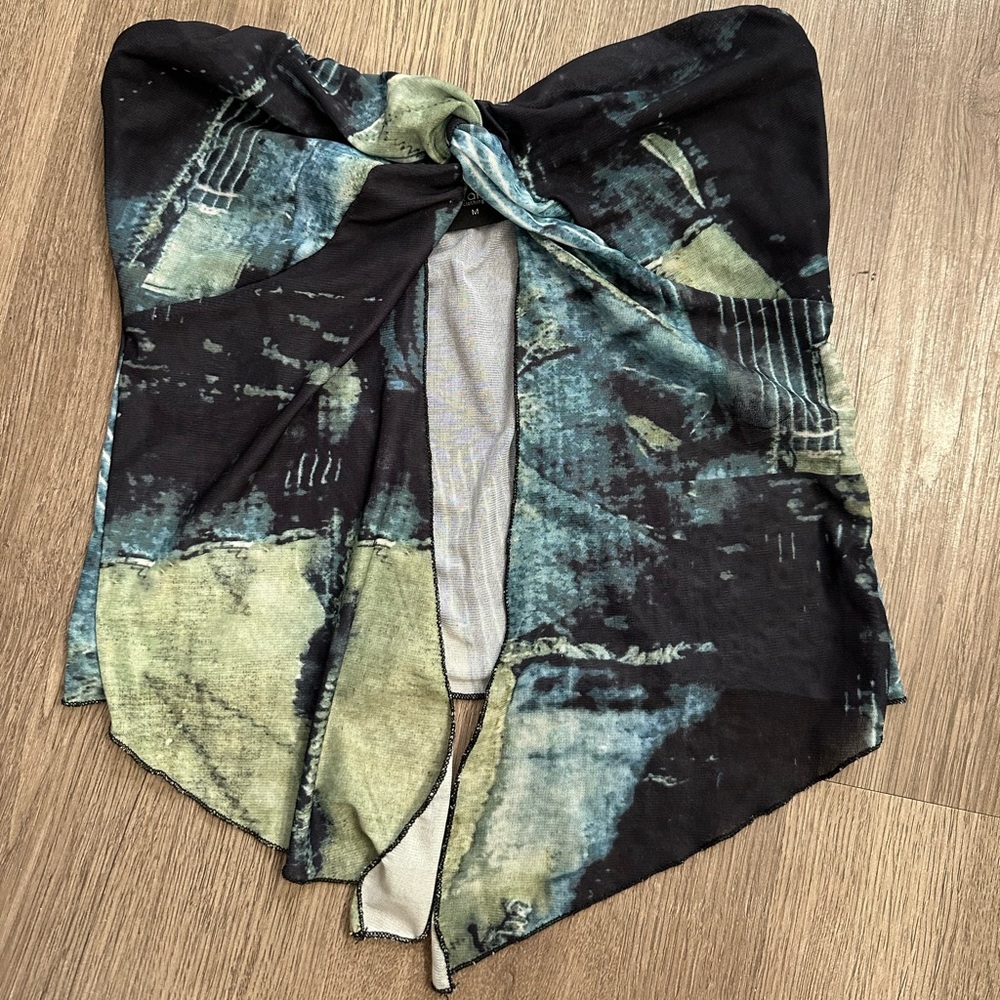 Twist split front tube top